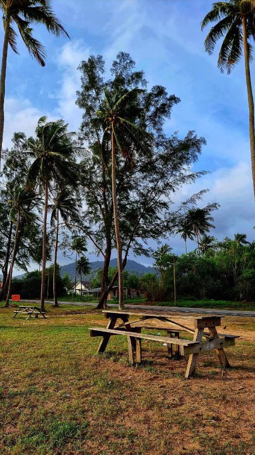 Hotel Rumah Tamu Tepi Pantai à Dungun Extérieur photo