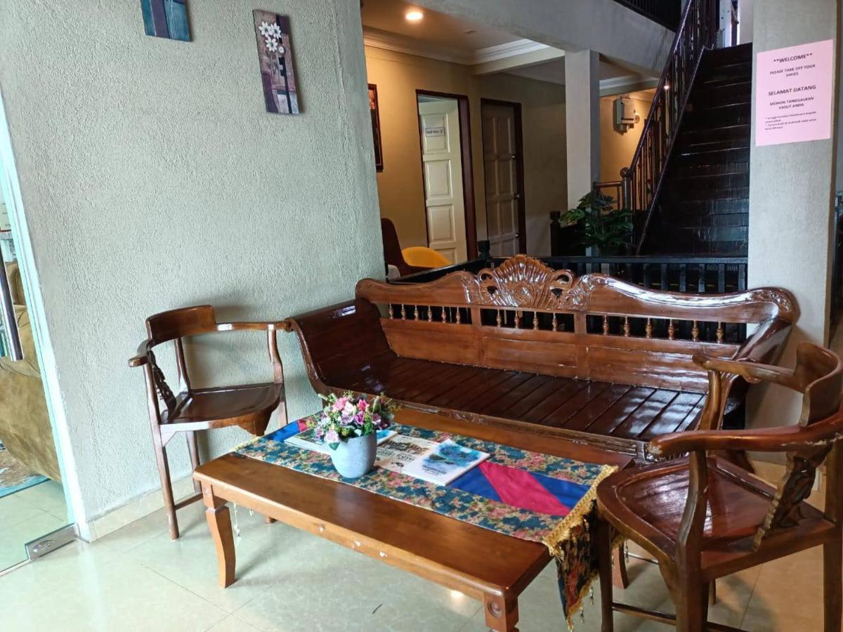 Hotel Rumah Tamu Tepi Pantai à Dungun Extérieur photo